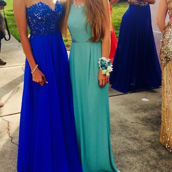 La femme royal blue prom dress - Picture 9 of 10